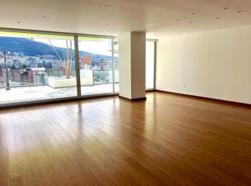 Departamento · 200m² · 2 Estacionamientos · Departamento en Norte de Quito