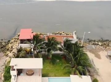 Casa de 6 habitaciones, Sucre · Casa de Lujo Frente Al Mar en San Clemente, Manabí
