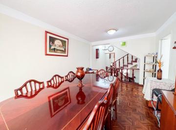 Edificio-Hotel-Fabrica · 283ha · 5 Habitaciones · 2 Estacionamientos · Casa en Venta El Bosque Quito Tennis 300 m² Independiente Comercial o Residencia