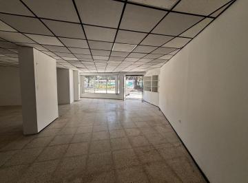 Local comercial , Quito · Local Comercial de 112 m² Al Pie de Av 10 de Agosto en Quito Sector Jipijapa