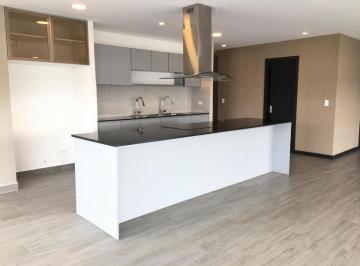 Departamento de 4 habitaciones, Quito · ¡Lujo y Confort en El Corazón de Quito!
