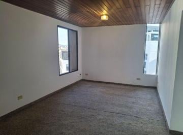 Departamento de 2 habitaciones, Quito · Sector La Carolina, Departamento de 2 Habitaciones Mas Estudio y Parqueo