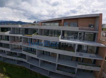 Suite de 1 habitación, Quito · Rento Suite Moderna por Estrenar en Cumbayá