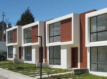 Casa de 3 habitaciones, Quito · Casa de 124 m² con 3 Dorm. de Venta en La Armenia