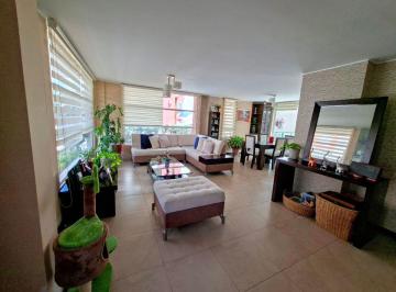 Casa de 3 habitaciones, Quito · Casa en Venta Lumbisí en Conjunto Guardias 24/7 Sector San Patricio