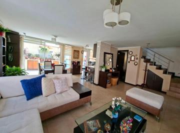 Casa de 3 habitaciones, Quito · Casa en Venta Lumbisí en Conjunto Guardias 24/7 Sector San Patricio