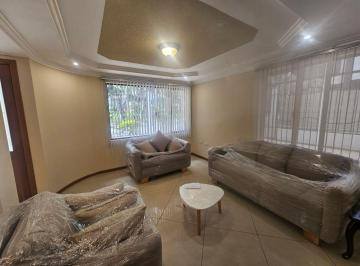 Casa de 4 habitaciones, Cuenca · Rento o Arriendo Bella Casa Amoblada en Frente del Rio