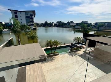 Casa de 5 habitaciones, Guayaquil · En Alquiler Amplia Casa Al Lago en Isla Mocoli