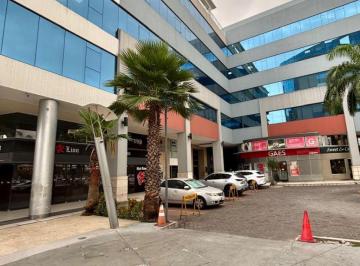 Oficina comercial , Guayaquil · Alquiler Oficina Totalmente Remodelada