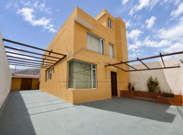Casa de 4 habitaciones, Quito · Casa de 201 m² con 4 Dorm. en Venta en San Antonio