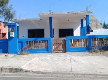 Casa de 3 habitaciones, La Libertad · Casa en Venta Una Planta Cerca Mar