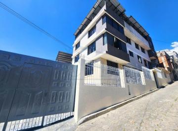 Casa de 12 habitaciones, Quito · Venta Casa con 6 Departamentos Sector El Condado, Mena del Hierro
