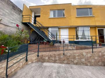 Casa · 197m² · 3 Estacionamientos · Casa en Venta Jardines del Bosque