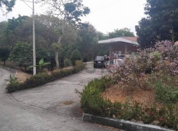 Local comercial · 120m² · 5 Habitaciones · 4 Estacionamientos · Finca de Venta Km 36 Via a La Costa Perfecta Para Uso Residencial o Comercial