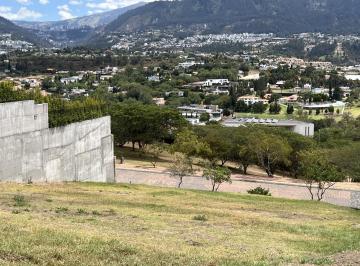 LINDA VISTA · Venta Terreno en Cumbaya en Urbanización Exclusiva