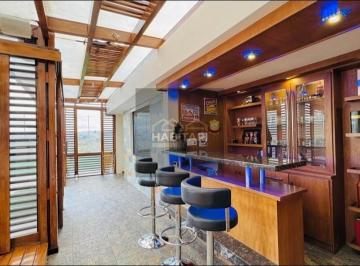 Departamento · 495m² · 4 Habitaciones · 5 Estacionamientos · Departamento Amplio 4 Dormitorio 5 Baños, Hermosa Vista y Suite Independiente, en Quito Cotocollao