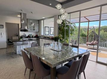 Casa de 3 habitaciones, Quito · Casa de 487 m² con 3 Dorm. en Venta en Nayón