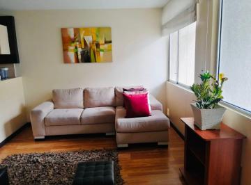 Suite de 1 habitación, Quito · Suite Amoblada con Balcón