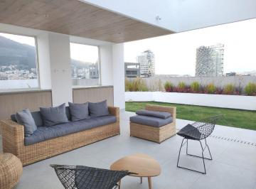 Departamento · 39ha · 1 Habitación · 1 Estacionamiento · Estudio en Renta Amoblado con Parqueadero Edificio con Piscina