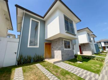 Casa de 3 habitaciones, Daule · Casa de 136 m² con 3 Dorm. en Alquiler en Vistana 2000.