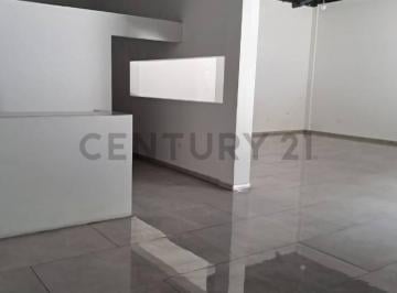 Local comercial · 140m² · 4 Estacionamientos · Local Comercial en La Armenia 2 Dentro de Plaza de Renta