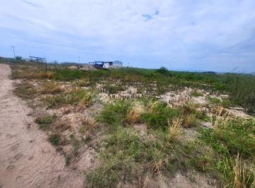 Terreno / Lote , Manta · Terreno de 900 m² en Venta en El Sector del Aeropuerto