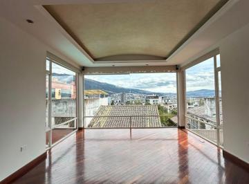 Casa de 4 habitaciones, Quito · Arriendo Linda Casa en un Conjunto de 4 Casas en Bellavista