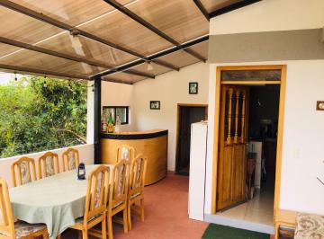 Terreno / Lote · 160m² · 4 Habitaciones · 15 Estacionamientos · Jal. Venta Quinta Guayllabamba Descanso y Proyecto Agrícola