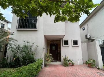 Casa de 3 habitaciones, Guayaquil · Casa Amoblada en Bosques de La Costa Toma Inmediata