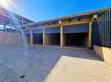 Local comercial , Cuenca · Locales Comerciales en Alquiler - Paccha Centro