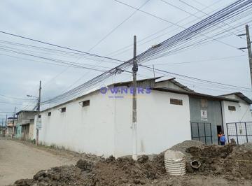 Local comercial · 500m² · 4 Estacionamientos · Venta Galpon, Virgen de Fatima Entre El Klm 26 y Via Milagro, 500 m² (Mr)