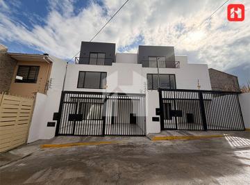 Casa de 4 habitaciones, Cuenca · Vendo Hermosa Casa en Cuenca – Sector El Cebollar (Cv4102)