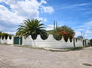 Terreno / Lote , Quito · Terreno Independiente de 677 m² en Venta en San Antonio, Sector Kartódromo