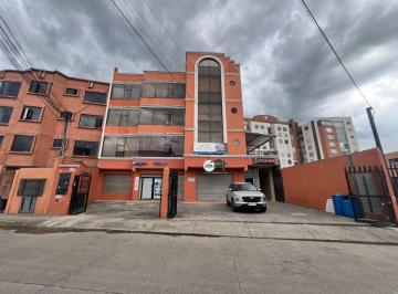 Edificio-Hotel-Fabrica de 28 habitaciones, Cuenca · Edificio de 5 Pisos Sector Av Las Americas