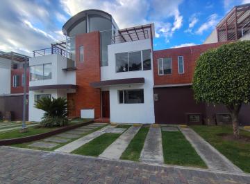 Casa de 4 habitaciones, Quito · ¡Exclusiva y Moderna! Casa de 3 Plantas en La Cerámica – Tumbaco