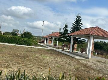 Terreno / Lote en Venta Norte de Playas · En Villamil Playas Se Vende Terreno de 1.365,03 m² Ubicado en Las Lagunas