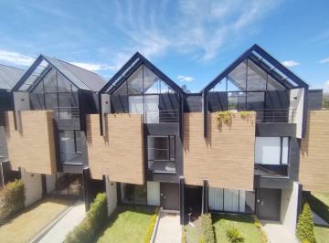 Casa de 3 habitaciones, Quito · Casa de 128 m² con 3 Dorm. en Venta en Tumbaco