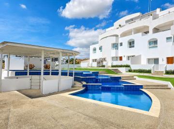 Suite · 55m² · 1 Habitación · 1 Estacionamiento · Vendo Suite Amoblada en Plaza del Mar, Urb Ciudad del Mar, Manta