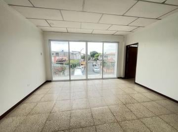 Departamento 160m² Alquiler Sur de Guayaquil · Alquilo Amplio Departamento 4 Dorm. Cdla. Naval Sur