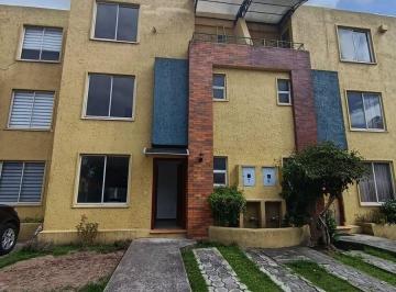 Casa de 4 habitaciones, Quito · Se Vende Casa San Jose de Conocoto de 4 Habitaciones
