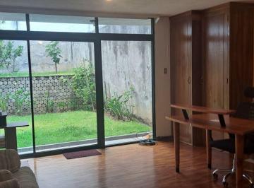Casa de 5 habitaciones, Quito · Jardines del Batan Arriendo Casa 5 Dorm. a Una Cuadra de Eloy Alfaro Buenos Acabados