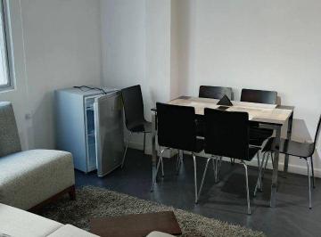 Suite de 1 habitación, Quito · La Carolina Suite Amoblada 50 m Baño y Medio, Parqueo, Seguridad 24/7
