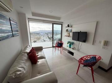 Departamento de 2 habitaciones, Salinas · Departamento Frente Al Mar en Venta en Chipipe, Salinas | Amoblado