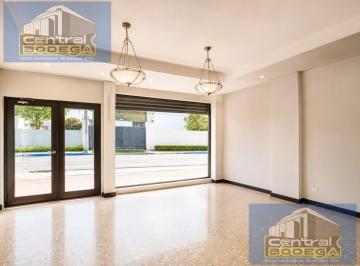 Local comercial · 168m² · Local Comercial - Urdesa