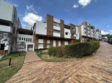 Departamento · 153m² · 3 Habitaciones · 2 Estacionamientos · Departamento con Terraza de Venta en Monteserrín