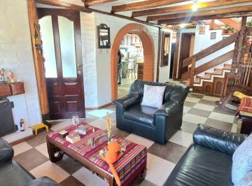 Casa de 4 habitaciones, Quito · Se Vende Casa en El Sector de Calderón