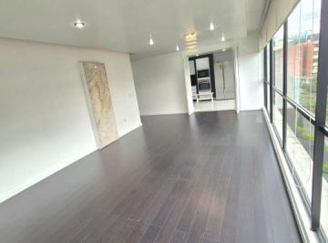 Departamento de 3 habitaciones, Quito · Departamento de 3 Habitaciones en Venta en González Suárez