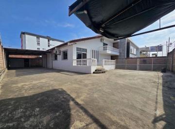 Terreno / Lote , Manta · Terreno de Venta en Manta Zona Sur