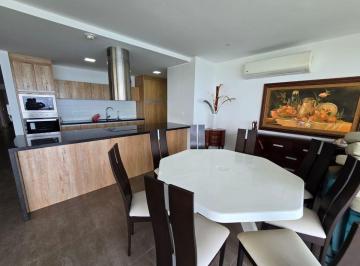 Departamento de 3 habitaciones, Manta · Departamento de Venta en Manta Zona Sur