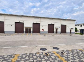 Bodega-Galpón , Guayaquil · Bodega en Alquiler en Almax Plus, Samborondón | 116 m² y 2 Parqueos